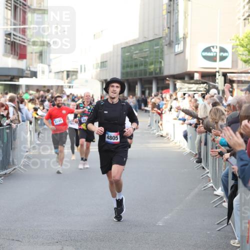 12.06.2026 - Holstenköstenlauf Andreas Tolksdorf http://msf.ph/oto/9747704 12.06.2026 20:01:43 Laufen 4149, 4805 meine-sportfotos.de