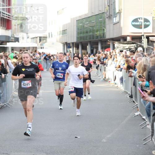 12.06.2026 - Holstenköstenlauf Andreas Tolksdorf http://msf.ph/oto/9747731 12.06.2026 20:02:10 Laufen 4878, 4245, 1579 meine-sportfotos.de
