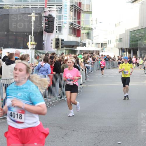 12.06.2026 - Holstenköstenlauf Andreas Tolksdorf http://msf.ph/oto/9747743 12.06.2026 20:02:30 Laufen 4362, 4018, 3626 meine-sportfotos.de