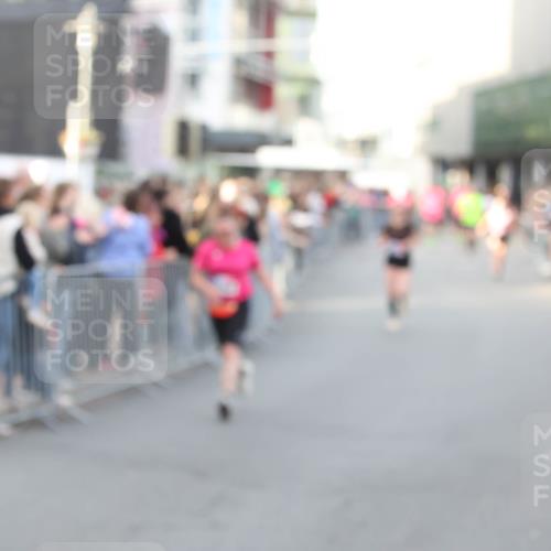 12.06.2026 - Holstenköstenlauf Andreas Tolksdorf http://msf.ph/oto/9747749 12.06.2026 20:02:38 Laufen  meine-sportfotos.de