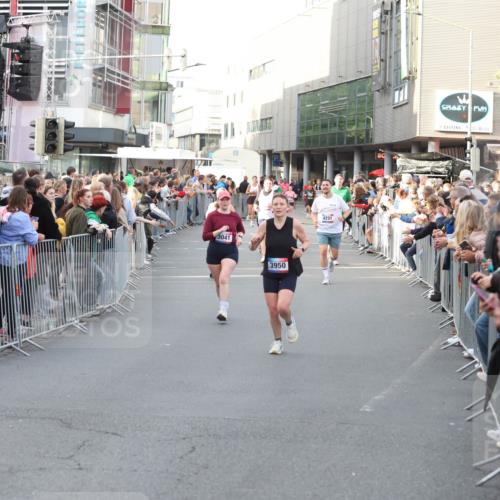 12.06.2026 - Holstenköstenlauf Andreas Tolksdorf http://msf.ph/oto/9747768 12.06.2026 20:03:02 Laufen 3041, 3950, 4731 meine-sportfotos.de