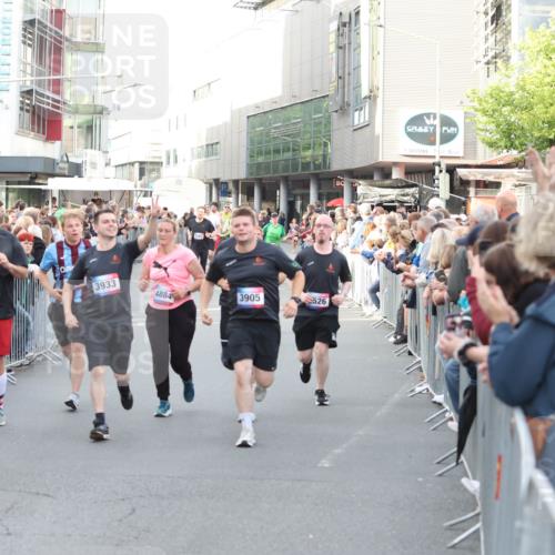 12.06.2026 - Holstenköstenlauf Andreas Tolksdorf http://msf.ph/oto/9747801 12.06.2026 20:03:32 Laufen 3933, 3905, 526 meine-sportfotos.de