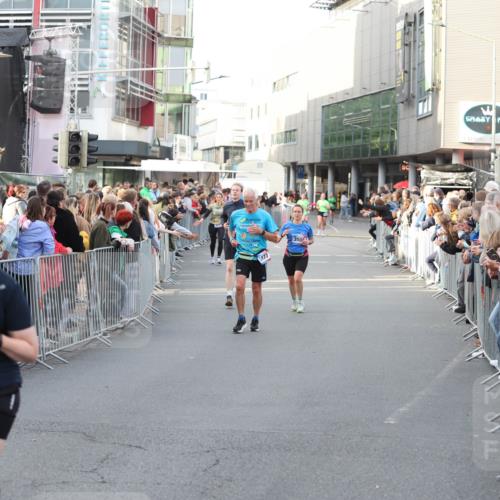 12.06.2026 - Holstenköstenlauf Andreas Tolksdorf http://msf.ph/oto/9747825 12.06.2026 20:03:51 Laufen 3897, 3177, 350 meine-sportfotos.de