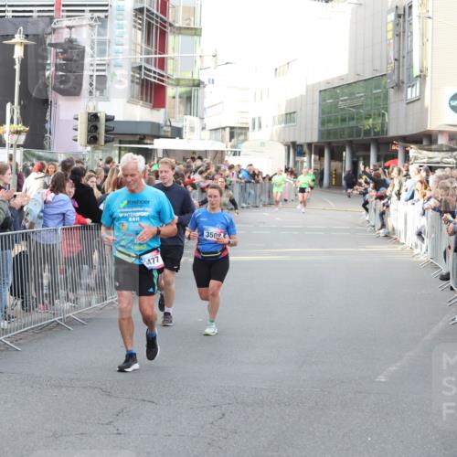 12.06.2026 - Holstenköstenlauf Andreas Tolksdorf http://msf.ph/oto/9747828 12.06.2026 20:03:54 Laufen 477, 350 meine-sportfotos.de