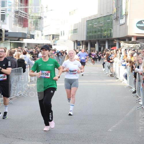 12.06.2026 - Holstenköstenlauf Andreas Tolksdorf http://msf.ph/oto/9747884 12.06.2026 20:05:05 Laufen 4156, 4456, 77777, 3957 meine-sportfotos.de