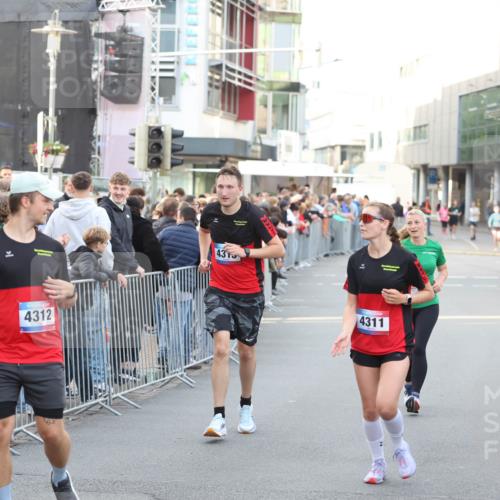 12.06.2026 - Holstenköstenlauf Andreas Tolksdorf http://msf.ph/oto/9747995 12.06.2026 20:07:29 Laufen 14, 11, 4312, 4315, 4311 meine-sportfotos.de