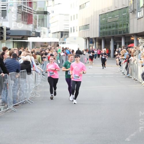 12.06.2026 - Holstenköstenlauf Andreas Tolksdorf http://msf.ph/oto/9748071 12.06.2026 20:09:34 Laufen 4360, 3, 4359 meine-sportfotos.de