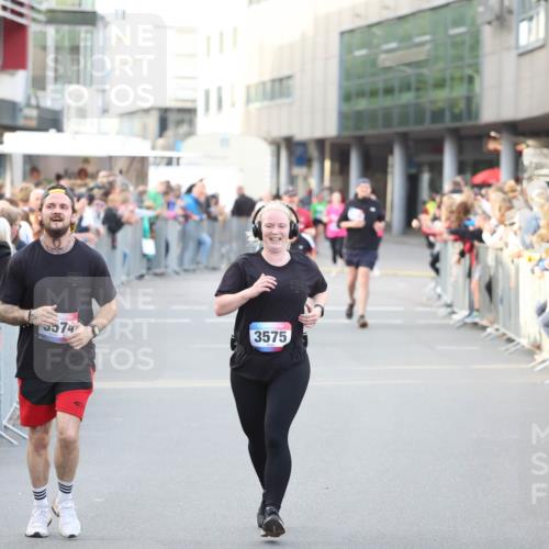 12.06.2026 - Holstenköstenlauf Andreas Tolksdorf http://msf.ph/oto/9748083 12.06.2026 20:09:47 Laufen 5074, 3575 meine-sportfotos.de