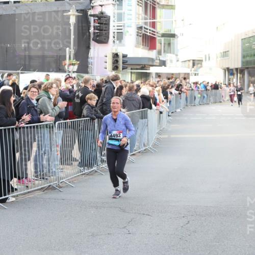 12.06.2026 - Holstenköstenlauf Andreas Tolksdorf http://msf.ph/oto/9748135 12.06.2026 20:11:08 Laufen 4492 meine-sportfotos.de