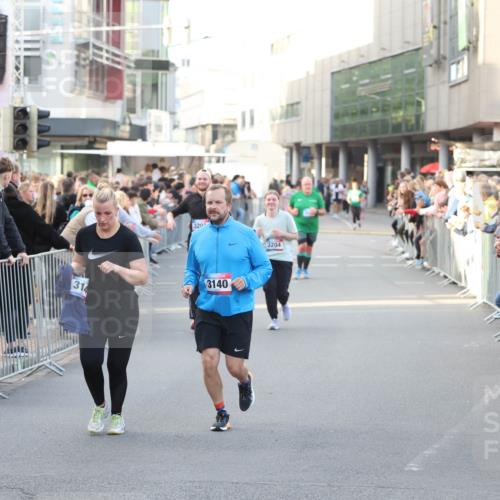 12.06.2026 - Holstenköstenlauf Andreas Tolksdorf http://msf.ph/oto/9748172 12.06.2026 20:12:44 Laufen 320, 314, 3140, 3204 meine-sportfotos.de