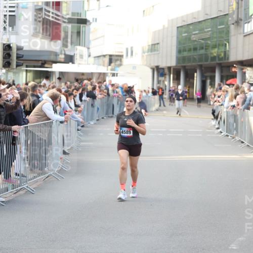 12.06.2026 - Holstenköstenlauf Andreas Tolksdorf http://msf.ph/oto/9748214 12.06.2026 20:14:28 Laufen 4589 meine-sportfotos.de