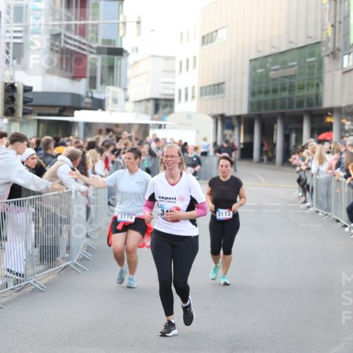12.06.2026 - Holstenköstenlauf Andreas Tolksdorf http://msf.ph/oto/9748246 12.06.2026 20:16:22 Laufen 3115, 34, 3113 meine-sportfotos.de