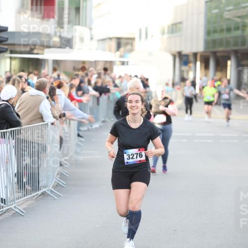 12.06.2026 - Holstenköstenlauf Andreas Tolksdorf http://msf.ph/oto/9748275 12.06.2026 20:17:36 Laufen 3276 meine-sportfotos.de