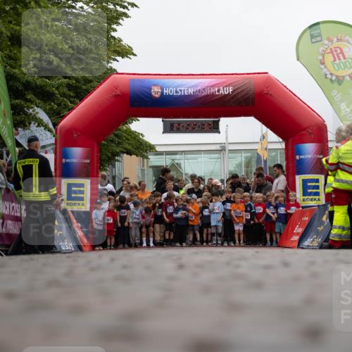 12.06.2026 - Holstenköstenlauf Michael Strokosch http://msf.ph/oto/9748353 12.06.2026 14:55:35 Laufen 70, 1067, 741, 717, 7081, 519, 703, 7026, 255, 7232, 723, 723 meine-sportfotos.de