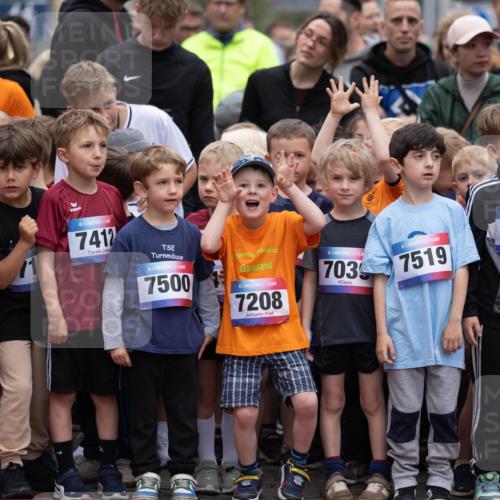 12.06.2026 - Holstenköstenlauf Michael Strokosch http://msf.ph/oto/9748357 12.06.2026 14:55:53 Laufen 4, 034, 7412, 36, 7500, 7208, 36, 7035, 7519, 36, 7176, 35, 7026 meine-sportfotos.de