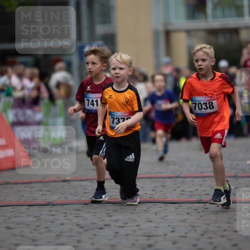 12.06.2026 - Holstenköstenlauf Michael Strokosch http://msf.ph/oto/9748411 12.06.2026 15:01:38 Laufen 741, 737, 7038 meine-sportfotos.de
