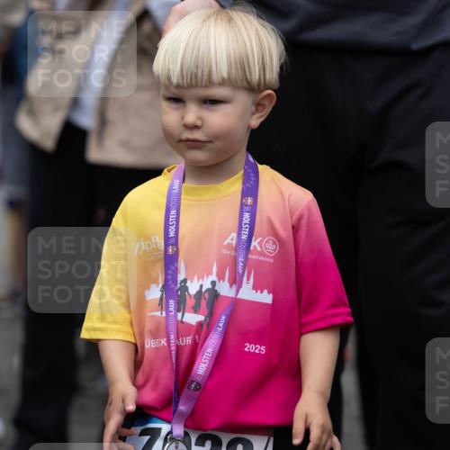 12.06.2026 - Holstenköstenlauf Michael Strokosch http://msf.ph/oto/9748465 12.06.2026 15:04:44 Laufen 36, 36, 70201, 2025, 36 meine-sportfotos.de