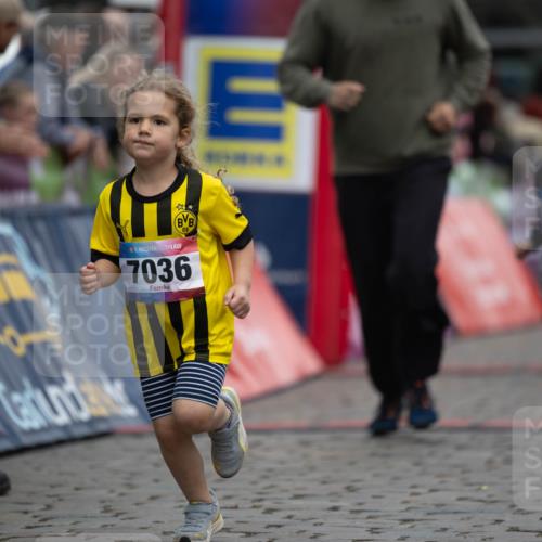 12.06.2026 - Holstenköstenlauf Michael Strokosch http://msf.ph/oto/9748532 12.06.2026 15:12:20 Laufen 36, 09, 7036 meine-sportfotos.de