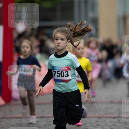 12.06.2026 - Holstenköstenlauf Michael Strokosch http://msf.ph/oto/9748534 12.06.2026 15:12:22 Laufen 7460, 36, 7503 meine-sportfotos.de