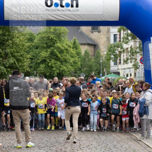 12.06.2026 - Holstenköstenlauf Michael Strokosch http://msf.ph/oto/9748608 12.06.2026 15:23:39 Laufen 12, 52, 1450, 1138, 9, 7 meine-sportfotos.de