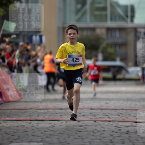 12.06.2026 - Holstenköstenlauf Michael Strokosch http://msf.ph/oto/9748637 12.06.2026 15:35:52 Laufen 425 meine-sportfotos.de