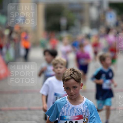 12.06.2026 - Holstenköstenlauf Michael Strokosch http://msf.ph/oto/9748672 12.06.2026 15:36:36 Laufen 36 meine-sportfotos.de