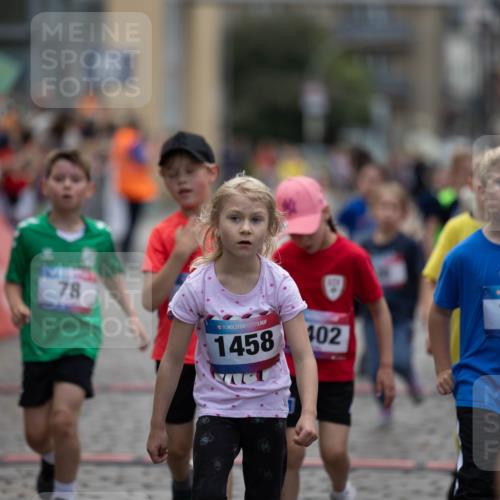 12.06.2026 - Holstenköstenlauf Michael Strokosch http://msf.ph/oto/9748680 12.06.2026 15:36:45 Laufen 78, 36, 1458, 102, 103 meine-sportfotos.de