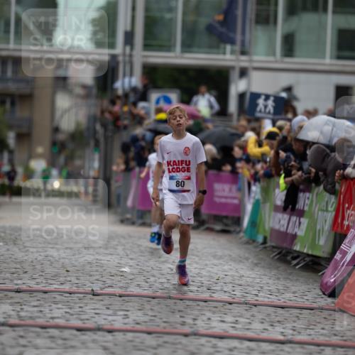 12.06.2026 - Holstenköstenlauf Michael Strokosch http://msf.ph/oto/9748842 12.06.2026 16:49:58 Laufen 80 meine-sportfotos.de
