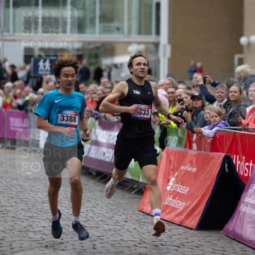 12.06.2026 - Holstenköstenlauf Michael Strokosch http://msf.ph/oto/9748876 12.06.2026 17:46:34 Laufen 3388, 33 meine-sportfotos.de