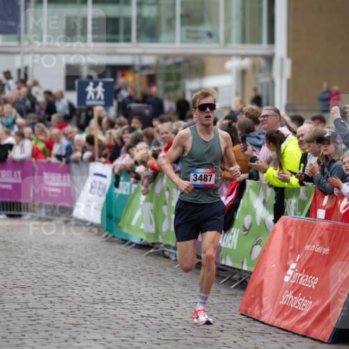 12.06.2026 - Holstenköstenlauf Michael Strokosch http://msf.ph/oto/9748886 12.06.2026 17:46:37 Laufen 3487 meine-sportfotos.de