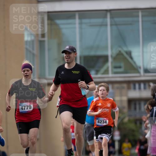 12.06.2026 - Holstenköstenlauf Michael Strokosch http://msf.ph/oto/9748947 12.06.2026 17:58:21 Laufen 4779, 4234 meine-sportfotos.de