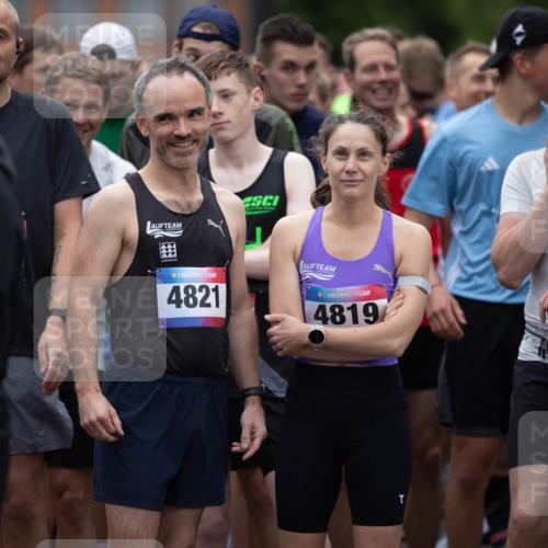 12.06.2026 - Holstenköstenlauf Michael Strokosch http://msf.ph/oto/9748996 12.06.2026 18:53:50 Laufen 174, 36, 4821, 36, 4819 meine-sportfotos.de