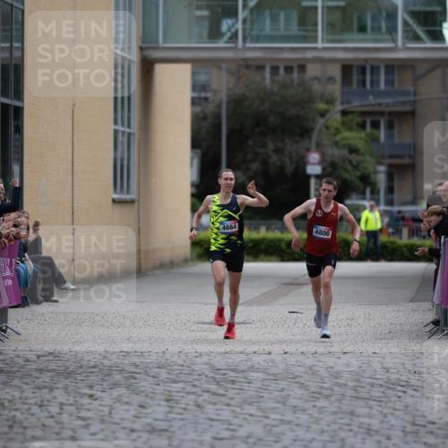 12.06.2026 - Holstenköstenlauf Michael Strokosch http://msf.ph/oto/9749012 12.06.2026 19:31:52 Laufen 4664, 4800 meine-sportfotos.de