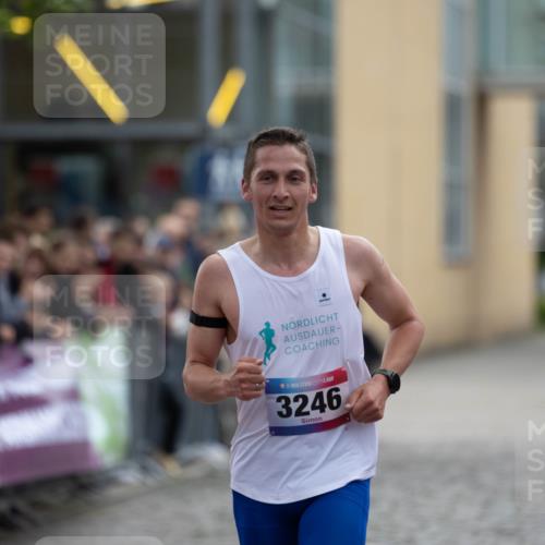 12.06.2026 - Holstenköstenlauf Michael Strokosch http://msf.ph/oto/9749049 12.06.2026 19:33:21 Laufen 36, 3246 meine-sportfotos.de