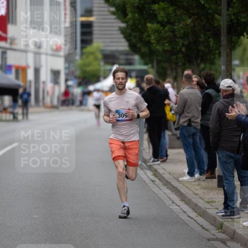12.06.2026 - Holstenköstenlauf Michael Strokosch http://msf.ph/oto/9749054 12.06.2026 19:35:22 Laufen 309, 15 meine-sportfotos.de