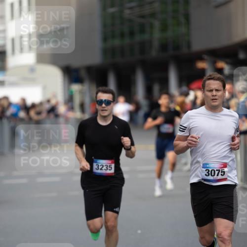 12.06.2026 - Holstenköstenlauf Michael Strokosch http://msf.ph/oto/9749135 12.06.2026 19:39:50 Laufen 111, 3235, 5, 3075 meine-sportfotos.de