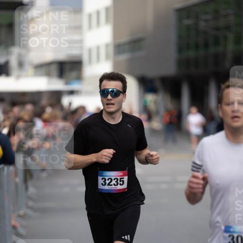 12.06.2026 - Holstenköstenlauf Michael Strokosch http://msf.ph/oto/9749139 12.06.2026 19:39:51 Laufen 3, 3235, 30 meine-sportfotos.de