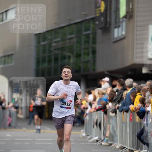 12.06.2026 - Holstenköstenlauf Michael Strokosch http://msf.ph/oto/9749167 12.06.2026 19:40:41 Laufen 4932 meine-sportfotos.de