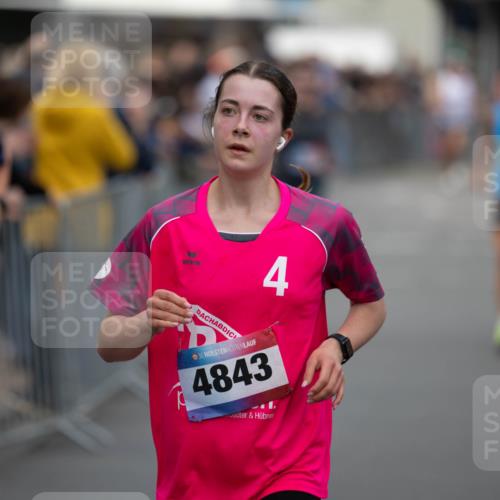 12.06.2026 - Holstenköstenlauf Michael Strokosch http://msf.ph/oto/9749216 12.06.2026 19:42:14 Laufen 38157, 4, 36, 4843 meine-sportfotos.de