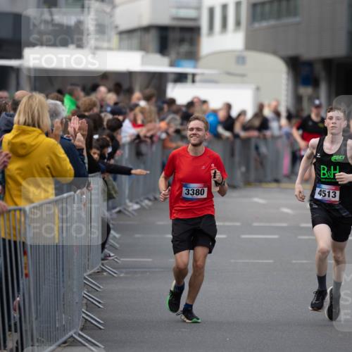 12.06.2026 - Holstenköstenlauf Michael Strokosch http://msf.ph/oto/9749227 12.06.2026 19:43:02 Laufen 3380, 4513 meine-sportfotos.de