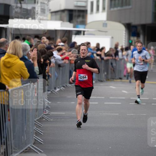 12.06.2026 - Holstenköstenlauf Michael Strokosch http://msf.ph/oto/9749249 12.06.2026 19:43:17 Laufen 4294 meine-sportfotos.de