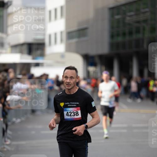 12.06.2026 - Holstenköstenlauf Michael Strokosch http://msf.ph/oto/9749274 12.06.2026 19:44:24 Laufen 4238 meine-sportfotos.de
