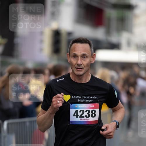12.06.2026 - Holstenköstenlauf Michael Strokosch http://msf.ph/oto/9749280 12.06.2026 19:44:25 Laufen 36, 4238 meine-sportfotos.de