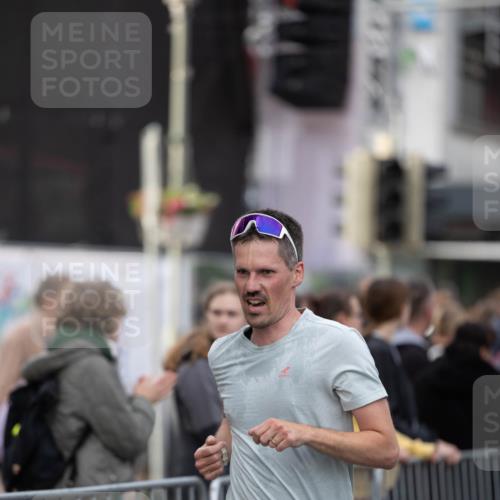 12.06.2026 - Holstenköstenlauf Michael Strokosch http://msf.ph/oto/9749285 12.06.2026 19:44:30 Laufen 36, 3038 meine-sportfotos.de