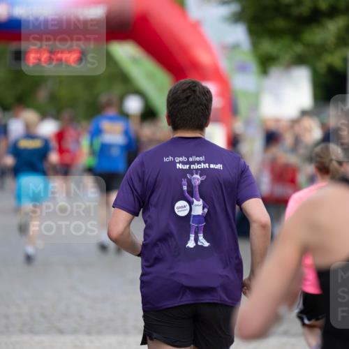 12.06.2026 - Holstenköstenlauf Michael Strokosch http://msf.ph/oto/9749292 12.06.2026 19:51:45 Laufen  meine-sportfotos.de