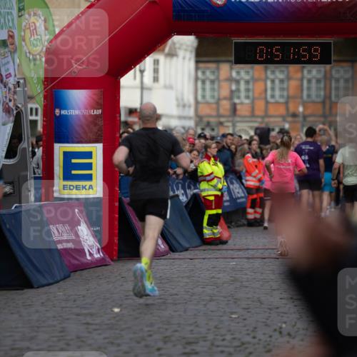 12.06.2026 - Holstenköstenlauf Michael Strokosch http://msf.ph/oto/9749298 12.06.2026 19:52:02 Laufen 132298, 10, 51, 59 meine-sportfotos.de