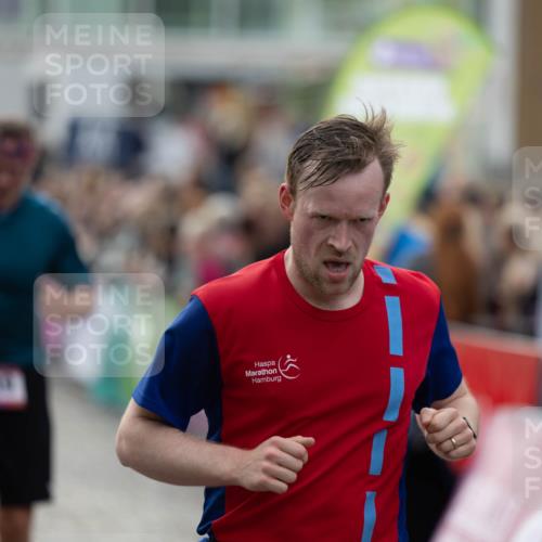 12.06.2026 - Holstenköstenlauf Michael Strokosch http://msf.ph/oto/9749316 12.06.2026 19:53:07 Laufen  meine-sportfotos.de
