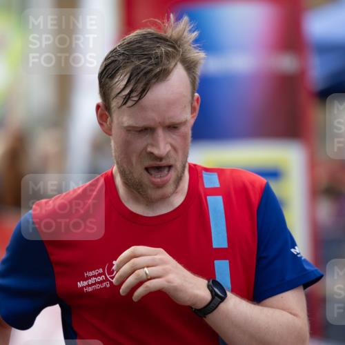 12.06.2026 - Holstenköstenlauf Michael Strokosch http://msf.ph/oto/9749320 12.06.2026 19:53:08 Laufen  meine-sportfotos.de