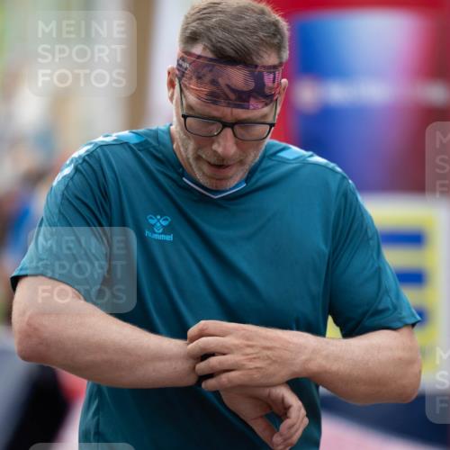 12.06.2026 - Holstenköstenlauf Michael Strokosch http://msf.ph/oto/9749326 12.06.2026 19:53:10 Laufen  meine-sportfotos.de