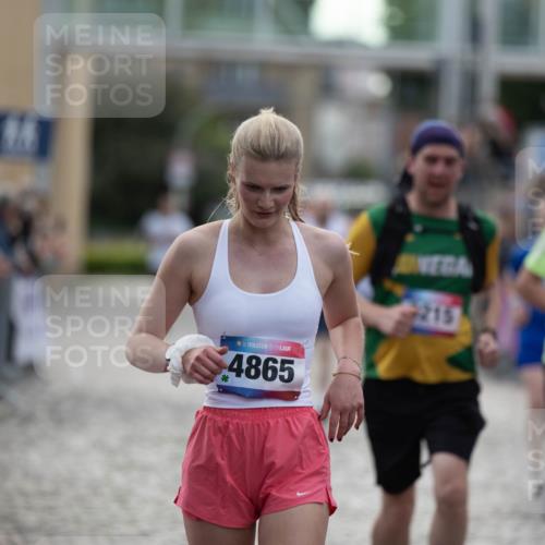 12.06.2026 - Holstenköstenlauf Michael Strokosch http://msf.ph/oto/9749328 12.06.2026 19:53:12 Laufen 36, 4865, 215 meine-sportfotos.de